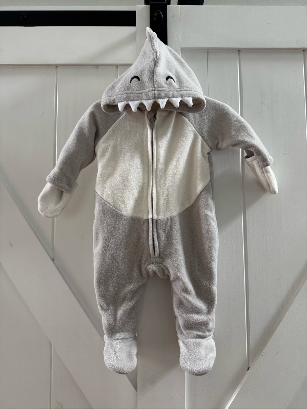 Old Navy Baby Shark 3–6 Months Hooded Fleece Onesie - Halloween